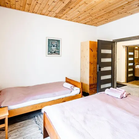 Dvur Dolenec Apartment Rohoznice  Exterior photo